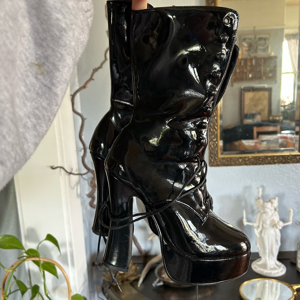 Y2K Patent Leather Black Platform Lace-Up Women's Boots Pleasers